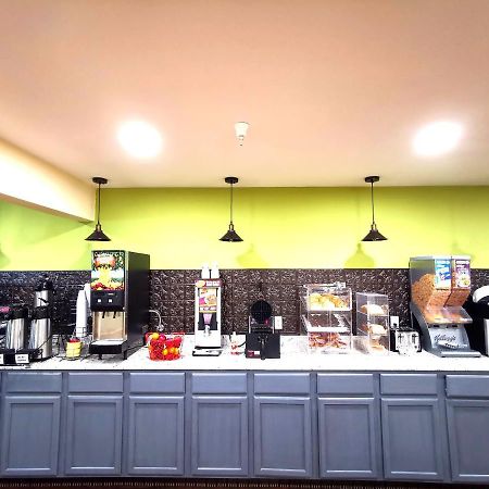 Travel Inn And Suites- Sikeston Miner I-55 Exit-67 Bagian luar foto