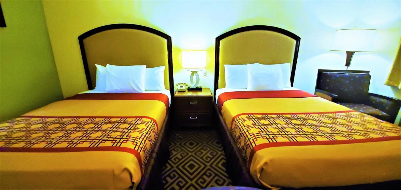 Travel Inn And Suites- Sikeston Miner I-55 Exit-67 Bagian luar foto