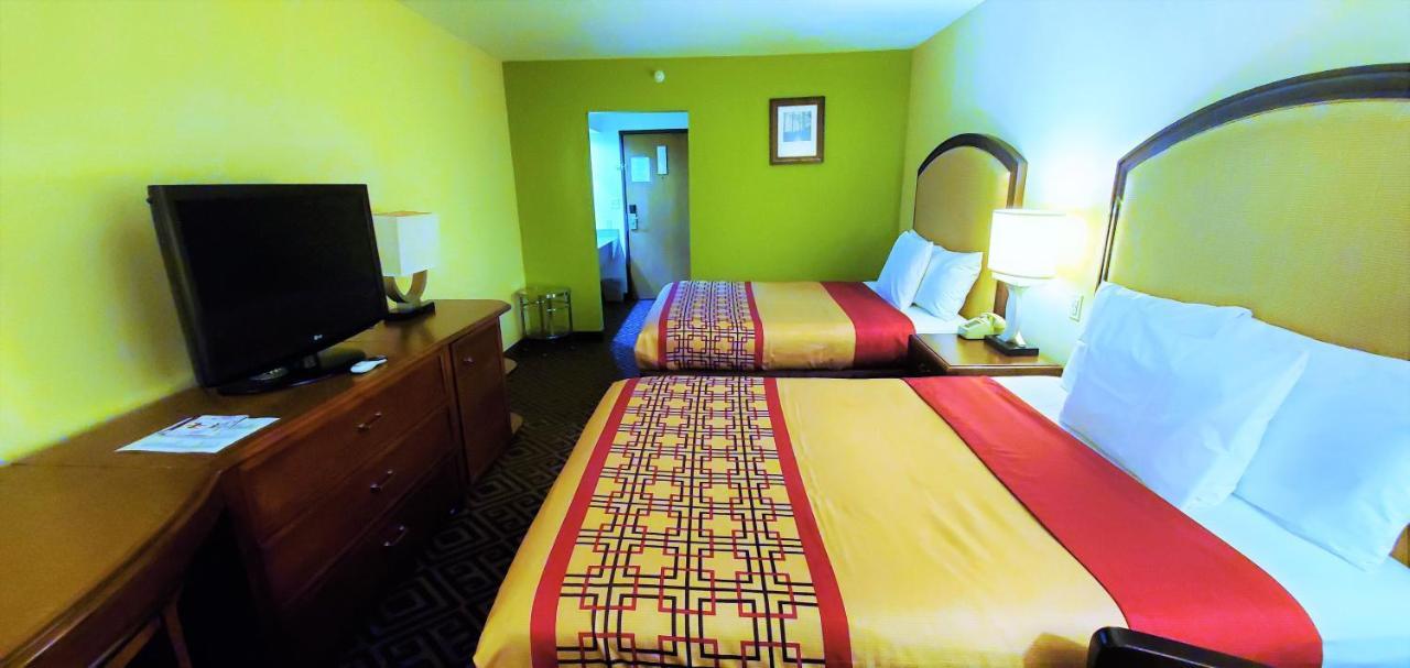 Travel Inn And Suites- Sikeston Miner I-55 Exit-67 Bagian luar foto