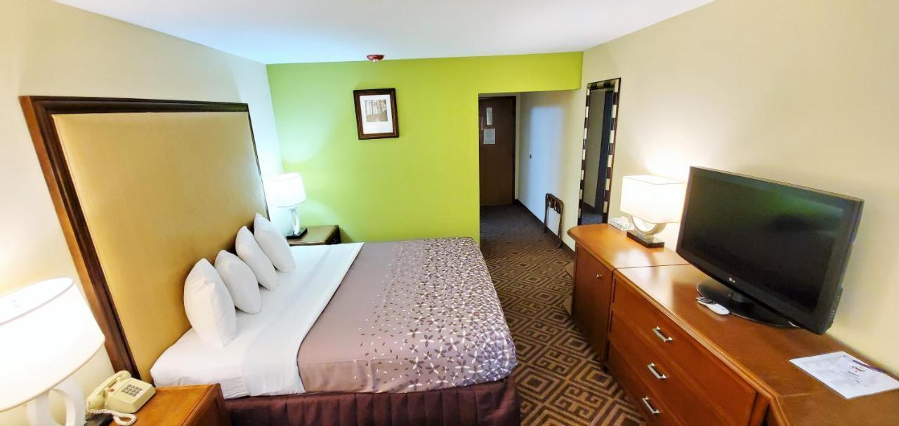 Travel Inn And Suites- Sikeston Miner I-55 Exit-67 Bagian luar foto